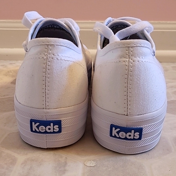 NWOT KEDS platform tennis shoes - Picture 3 of 7